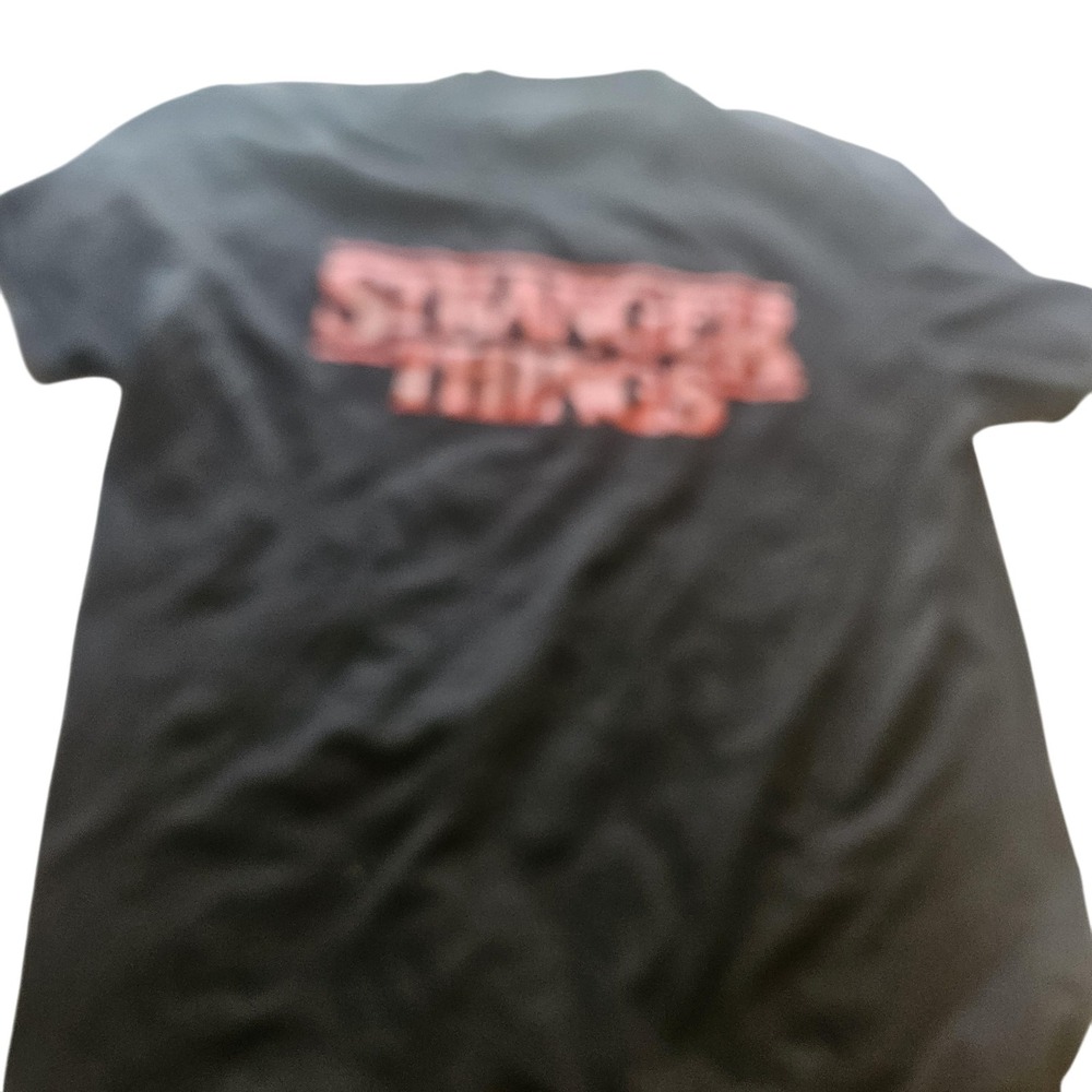 Stranger Things Shirt Mens Large Netflix Graphic Tee Short Sleeve TV‎ Show